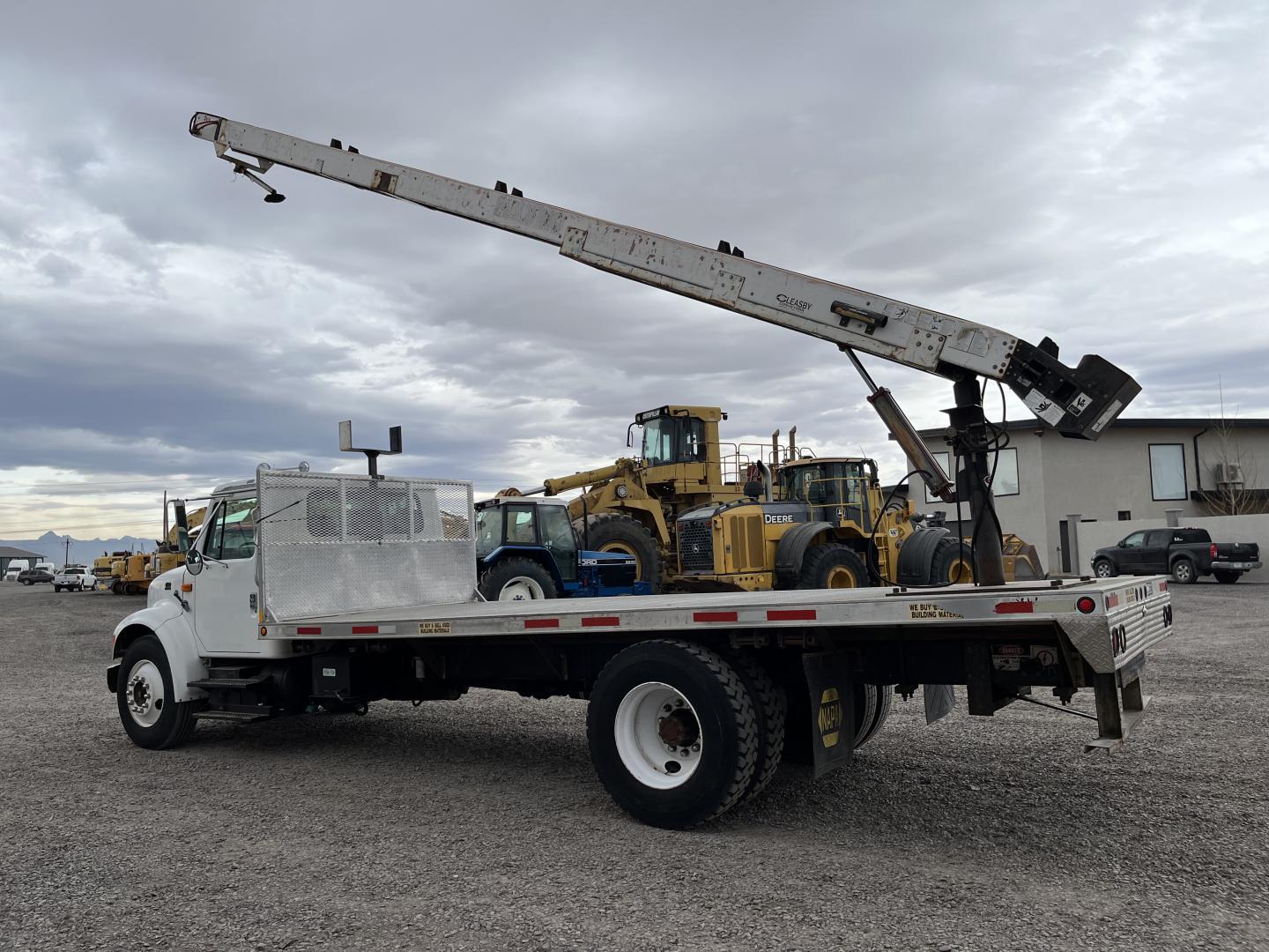 ./imagenes/INVOICE/2019/17377/CAMION INTERNATIONAL 4700 4X2 CON BANDA TRANSPORTADORA (8).JPG